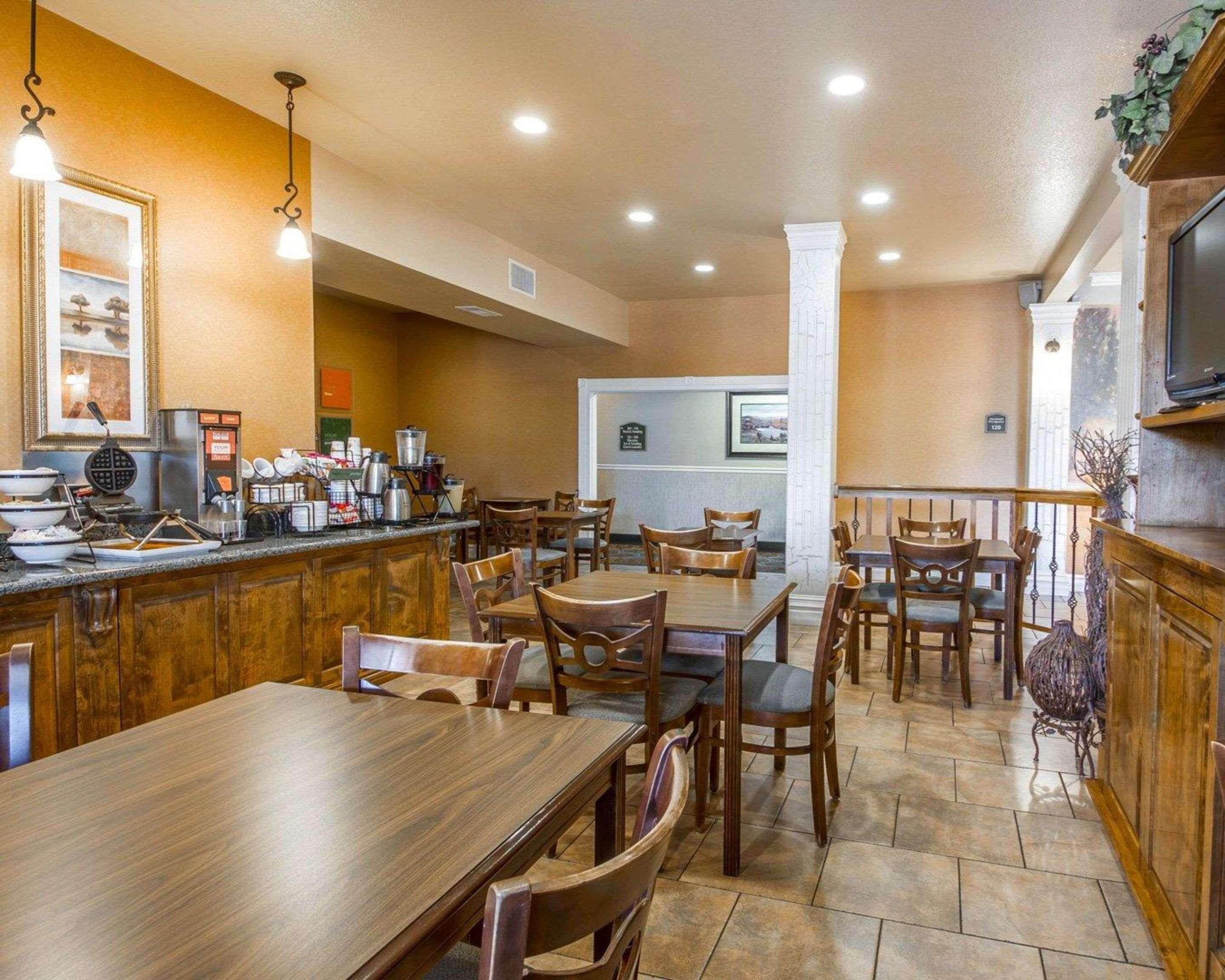 Comfort Inn & Suites Ukiah Mendocino County Extérieur photo