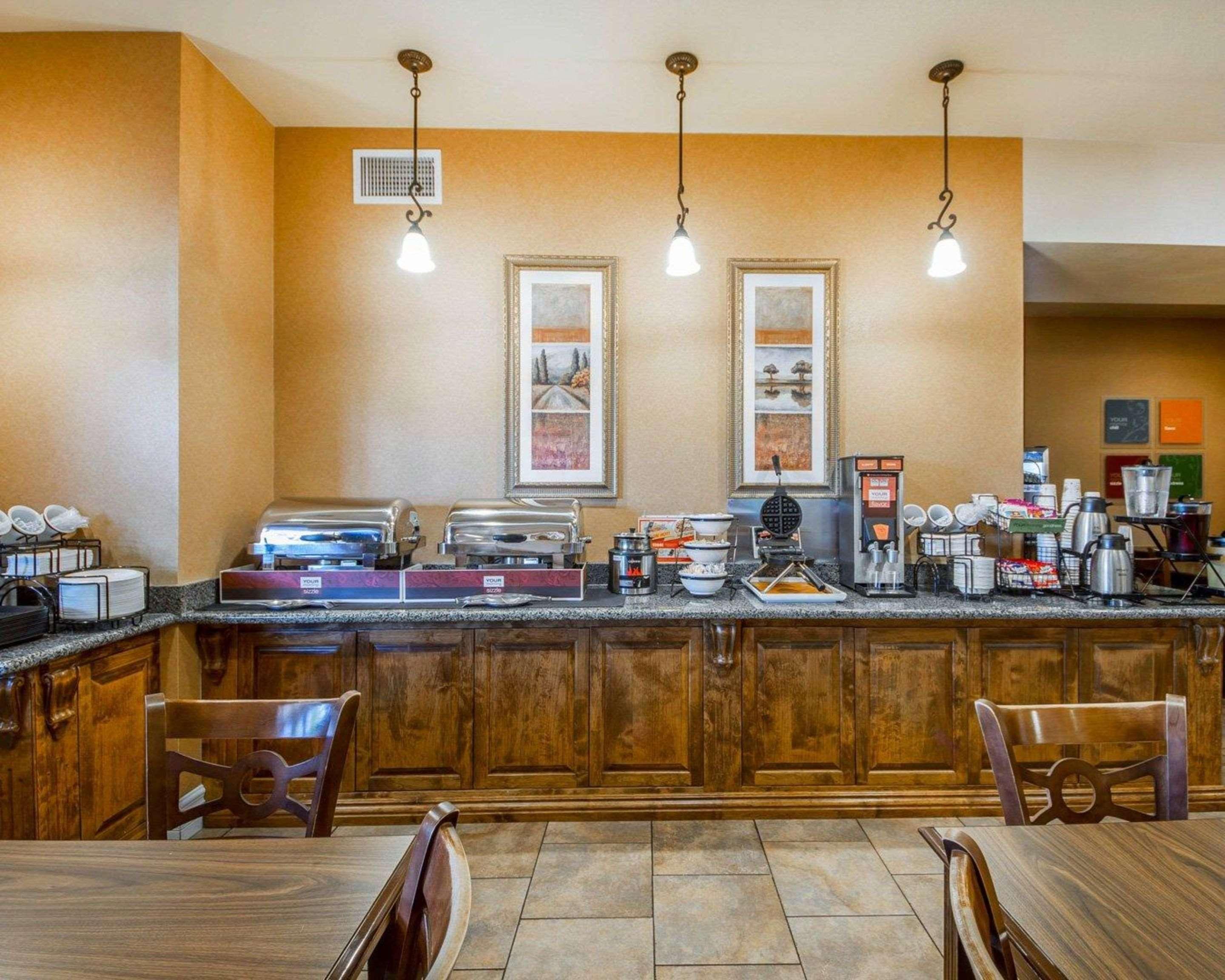 Comfort Inn & Suites Ukiah Mendocino County Extérieur photo